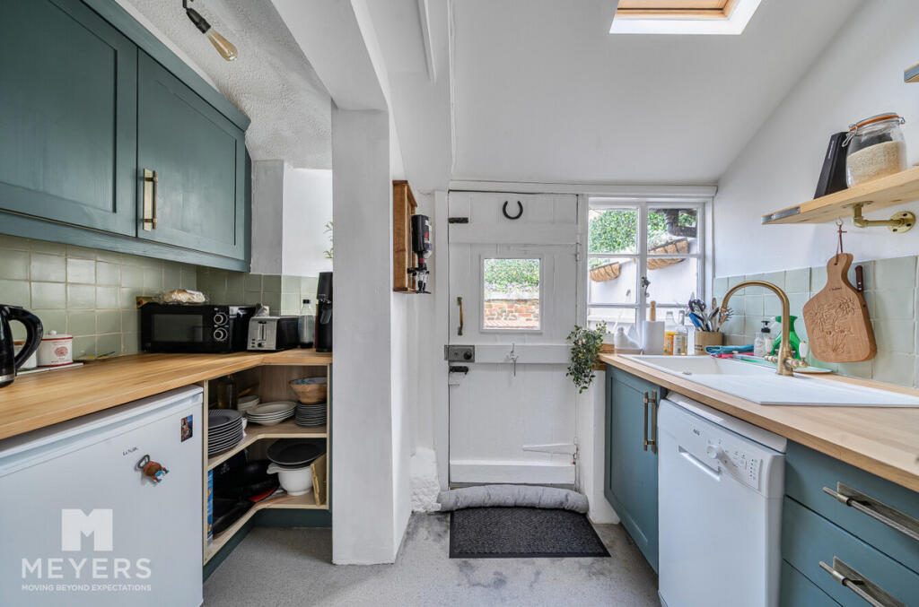 Terraced House