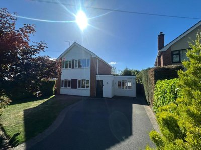 Property on Hawton Road, NG24 4RH