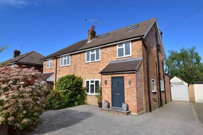 Property on Tibbs Hill Road, WD5 0LL