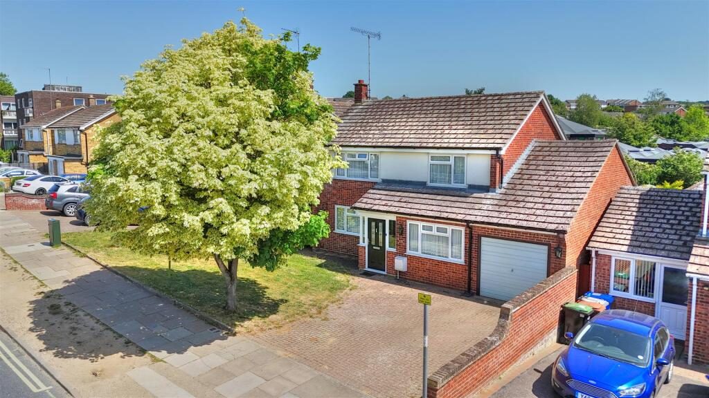 Property main image