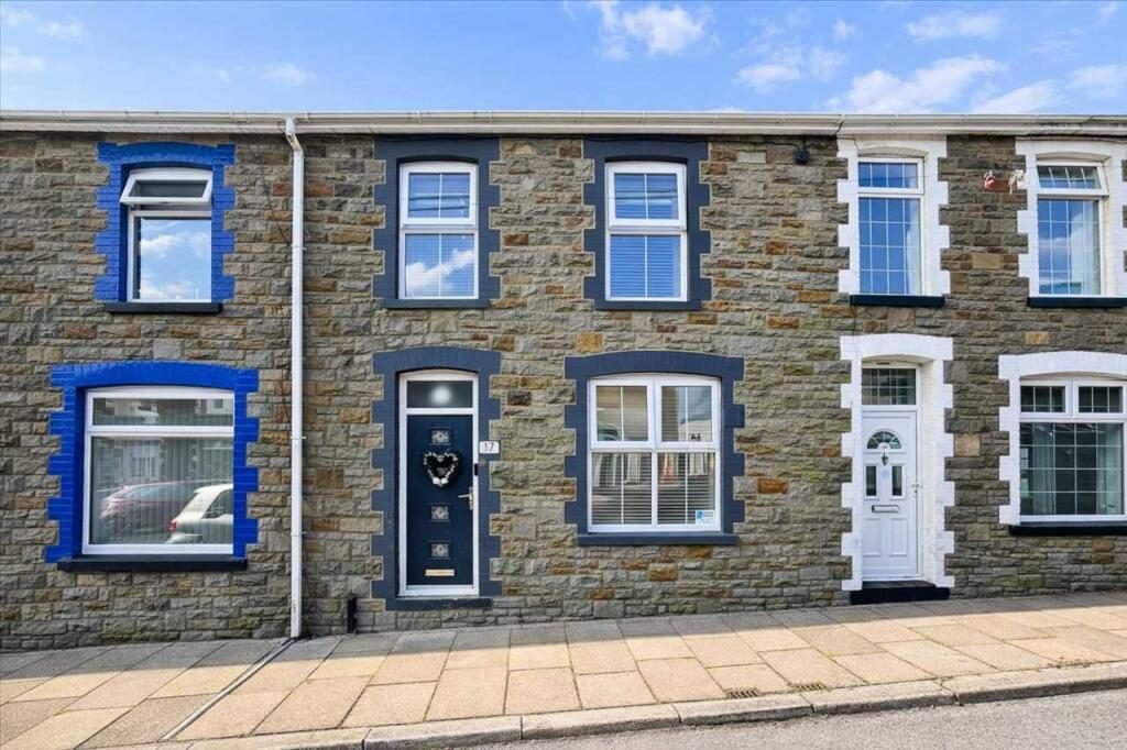 Terraced House