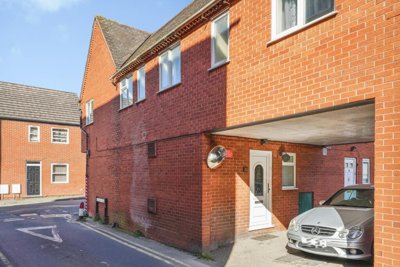 Property on Brick Kiln Street, WR11 4AA