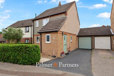 Property on Bullfinch Close, CO4 3FQ