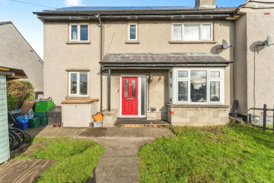 Property on Maes Y Dre, CH7 5AS