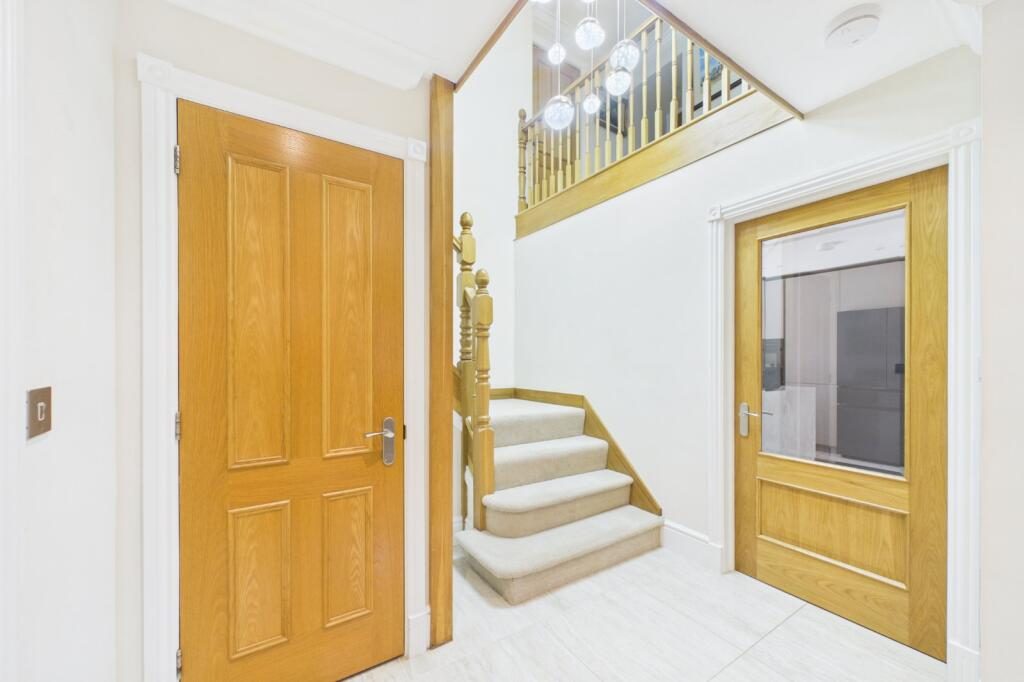 Thumbnail 12