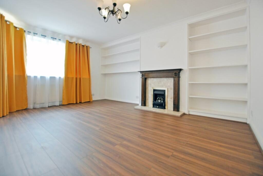 Ground Maisonette