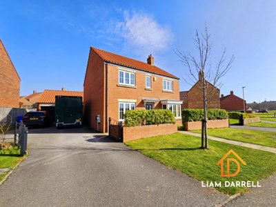 Property on Mill Way, YO13 0BG