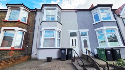 Property on East Hill, DA1 1SW