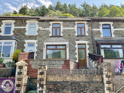 Property on Victoria Road, NP13 2LX