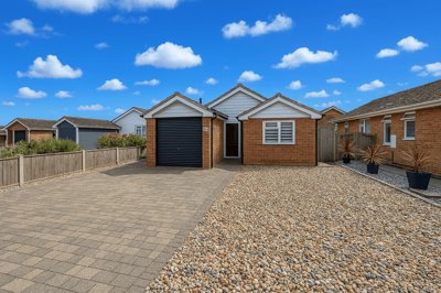 Property on Windward Way, NR33 9HF