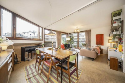 Property on Cromwell Place, EC2Y 8DD