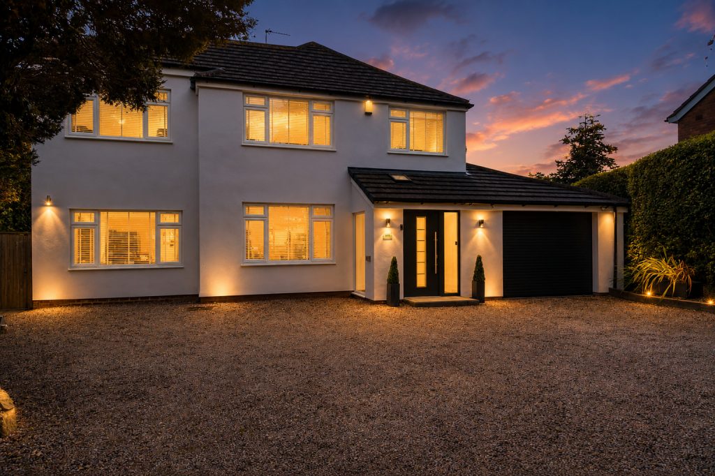 Property main image