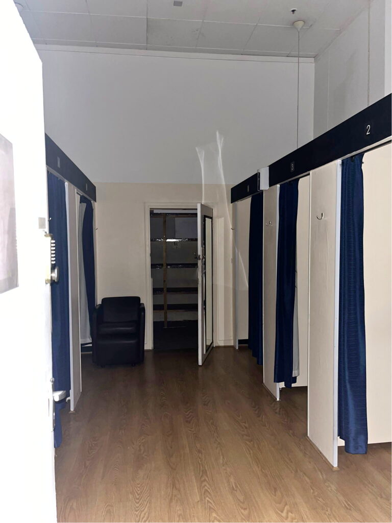 Retail Property (shopping Centre)