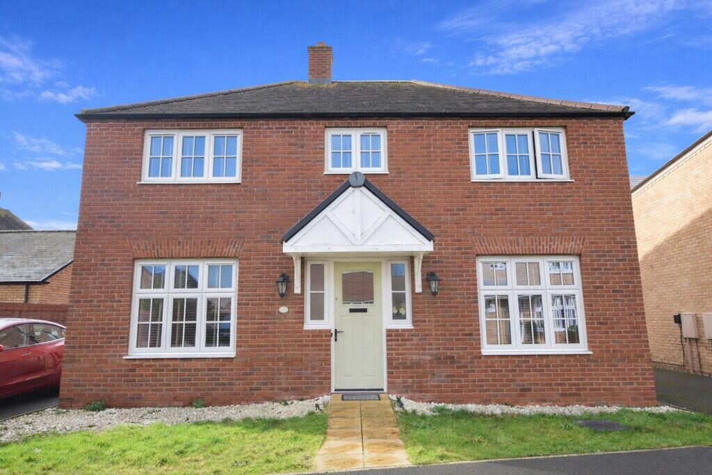 Property main image