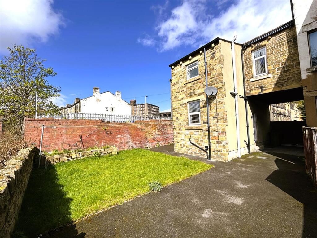 Terraced House