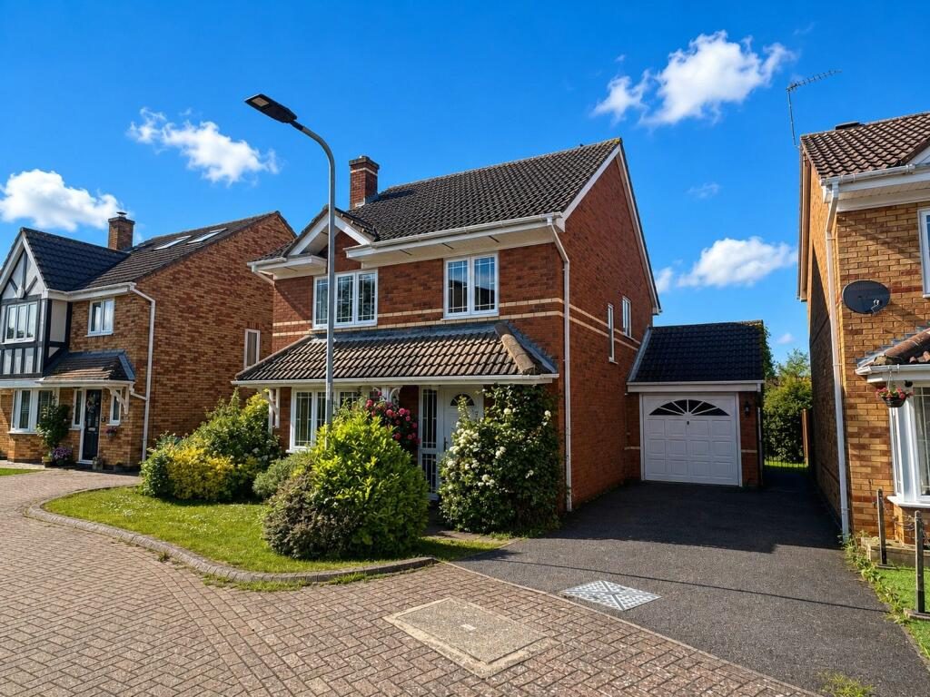 Property main image