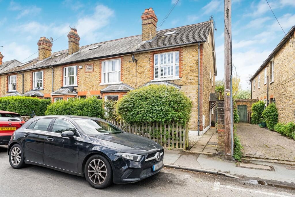 Terraced House