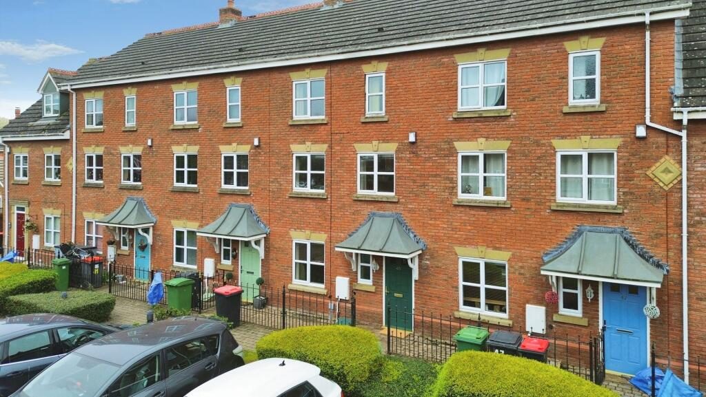 Terraced House