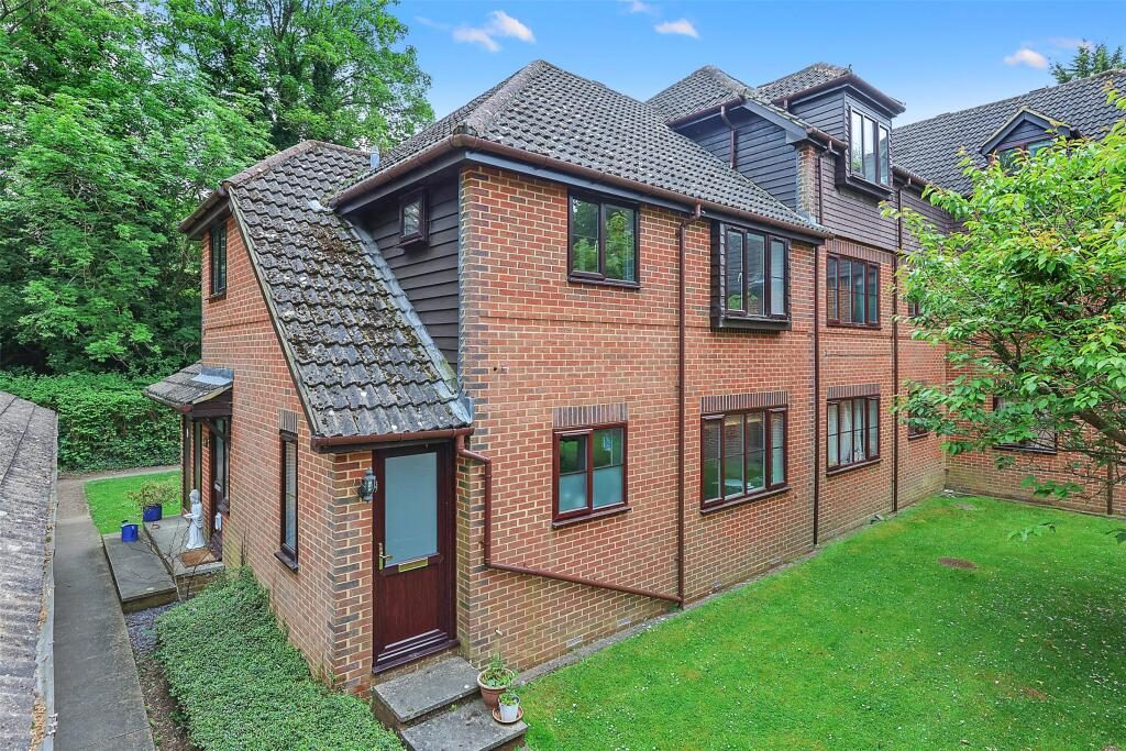 Property main image