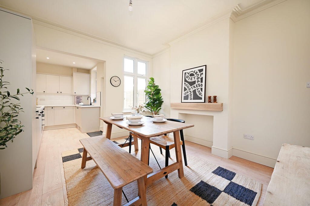 Terraced House