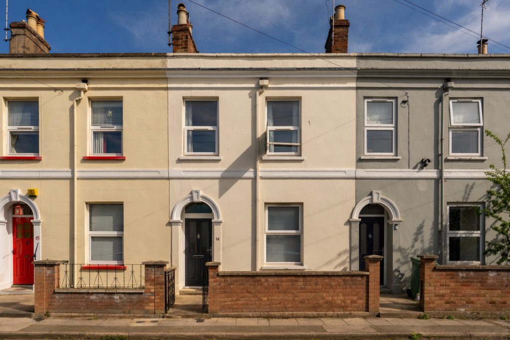 Property main image