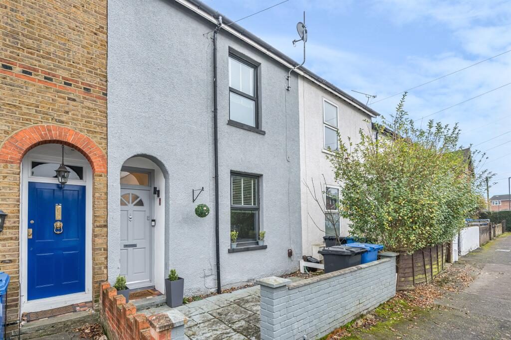 Terraced House