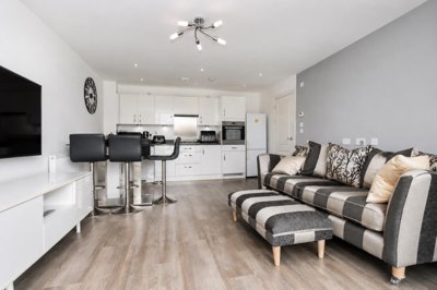 Property on Studio Way, WD6 5FQ