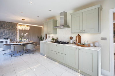 Property on Hatfield Lane, DN3 3HA