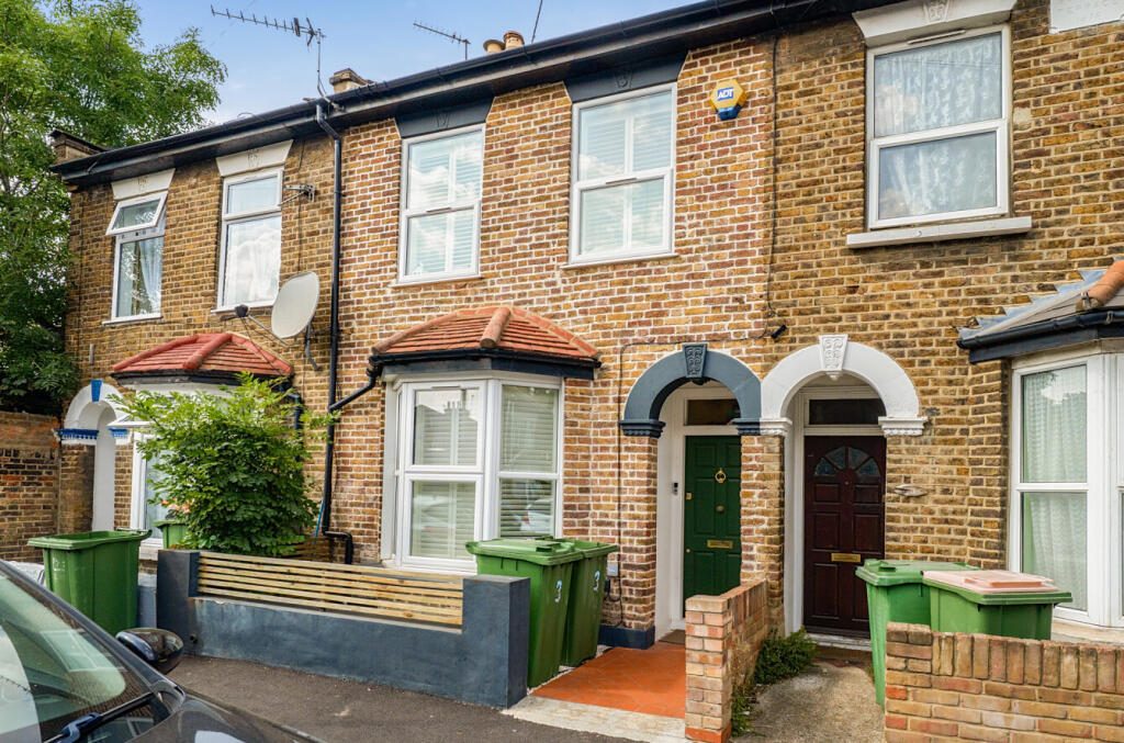 Property main image