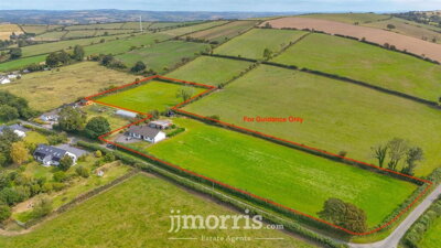 Property on SA38 9LR