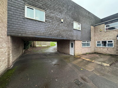 Property on County Close, B32 3SZ