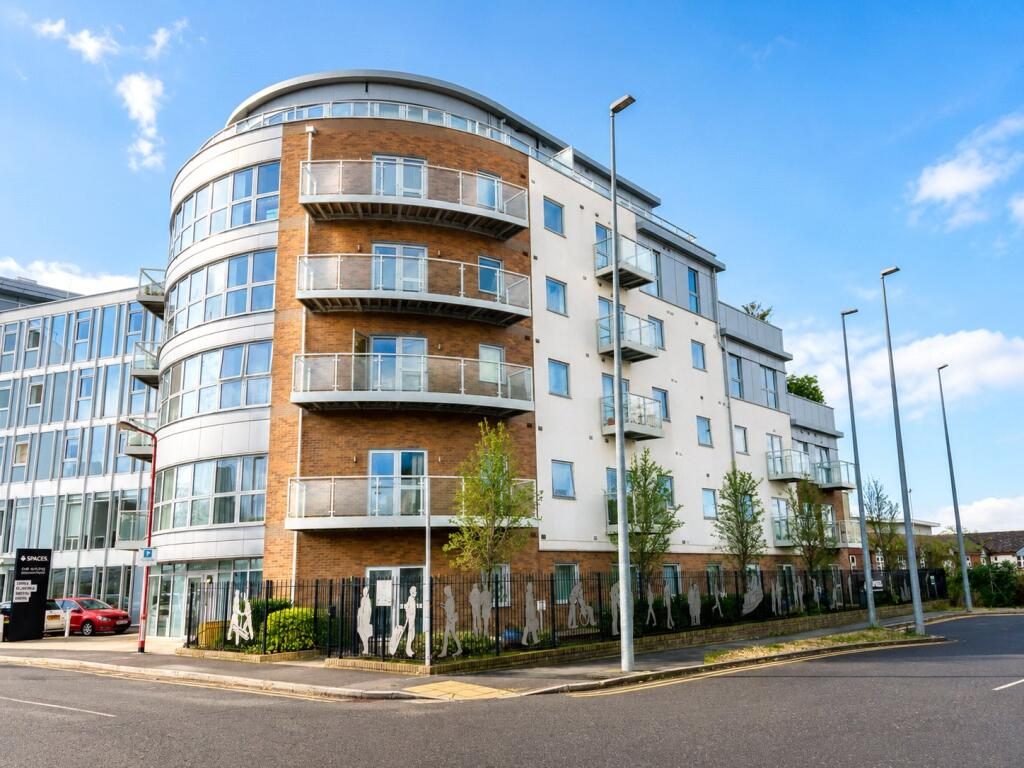 Property main image
