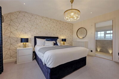 Property on Upper Street, IP6 9EW