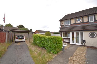 Property on Windermere Close, CH64 9XY