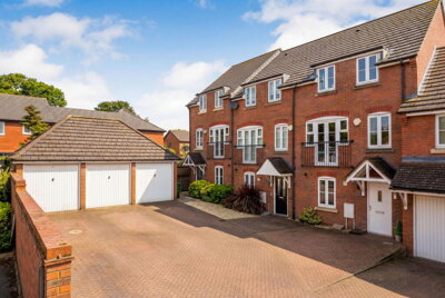 Property on Lint Meadow, B47 5PH