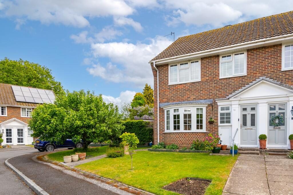 Property main image