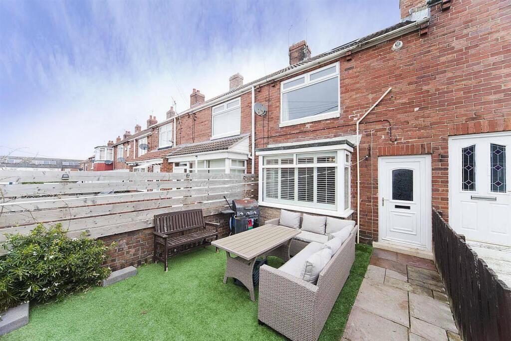 Terraced House