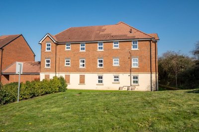 Property on Marchment Close, SP11 6ZE