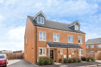 Property on Shaylor Drive, OX18 3GP