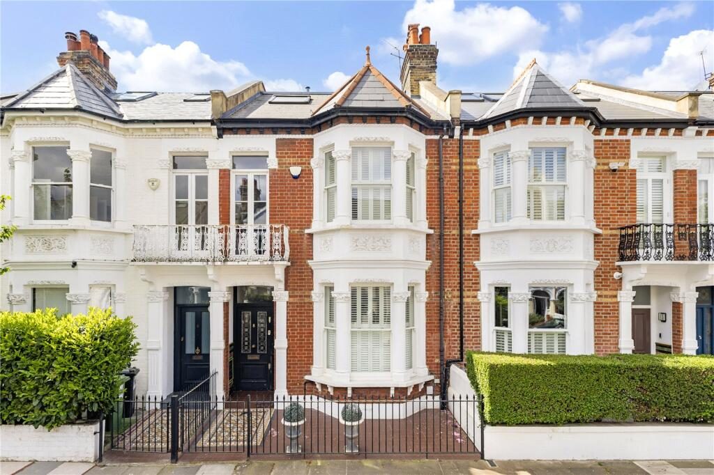 Terraced House