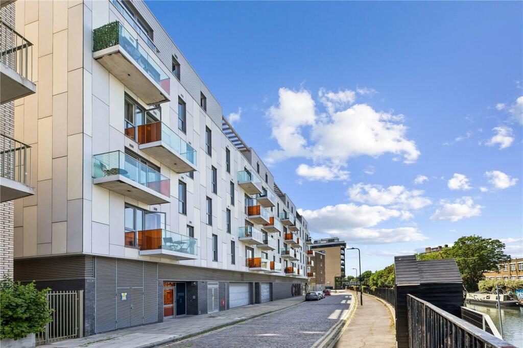 Property main image