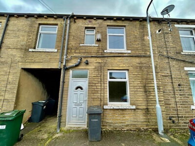 Property on Chapel Terrace, BD15 7DH