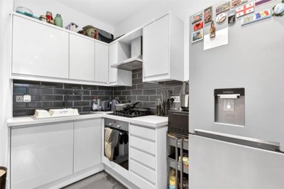 Property on RG12 0AB