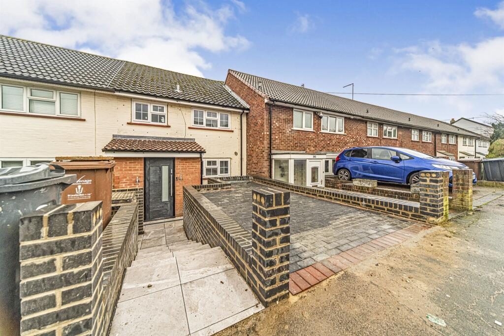 Terraced House