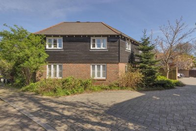 Property on Mcarthur Drive, ME19 4GW