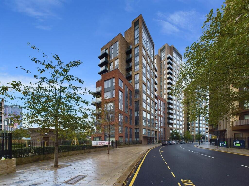 Property main image