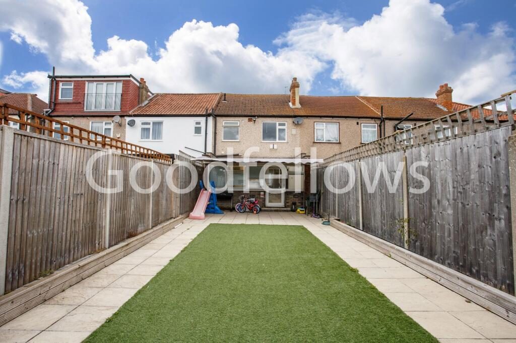 Terraced House