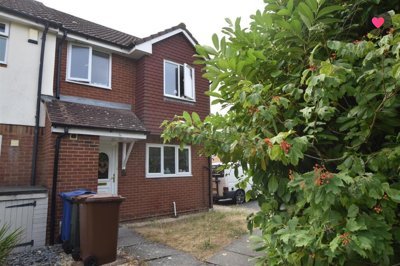 Property on Heron Drive, OX26 6YJ