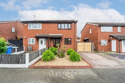 Property on Meirion Close, LL18 2LZ