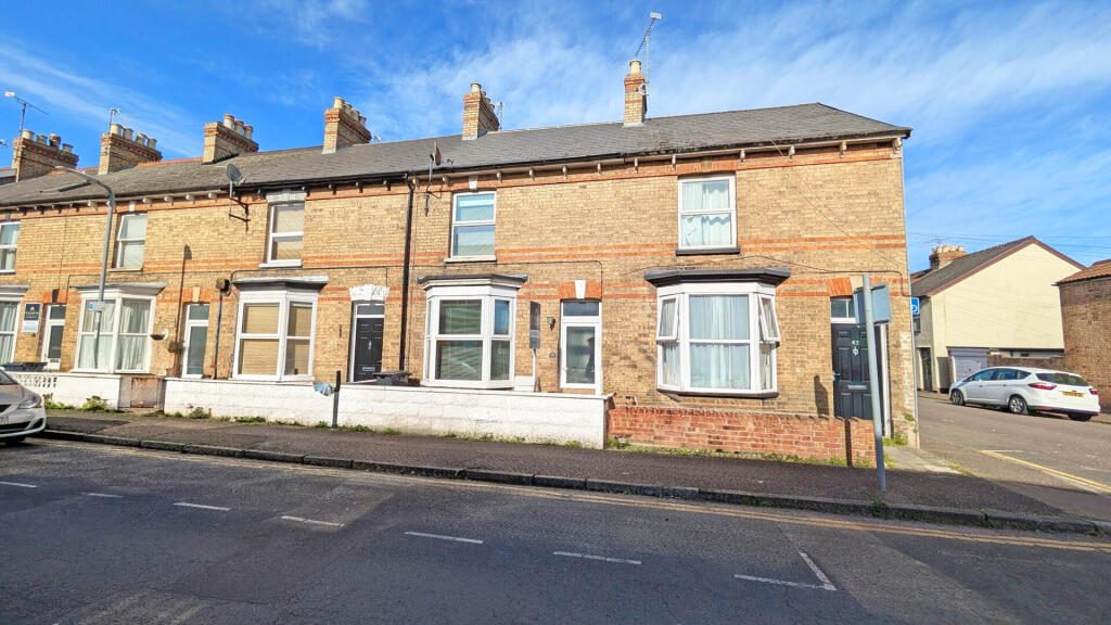 Terraced House